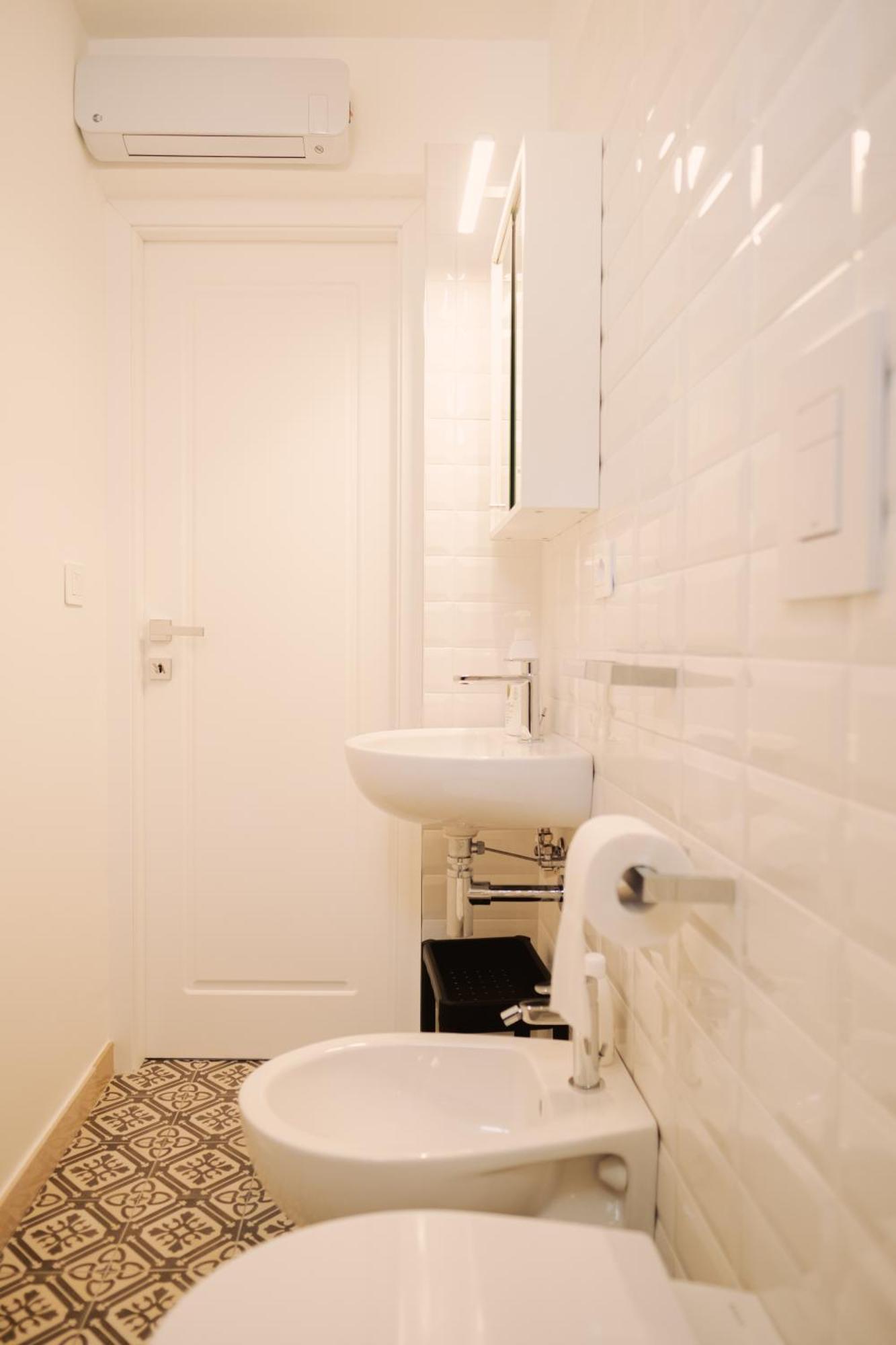 Casa Antonia - Terrace & Suites Bari Exterior foto
